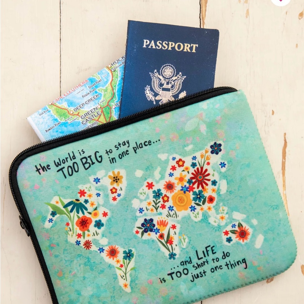 NATURAL LIFE Turquoise Floral World Map Travel Passport Pouch